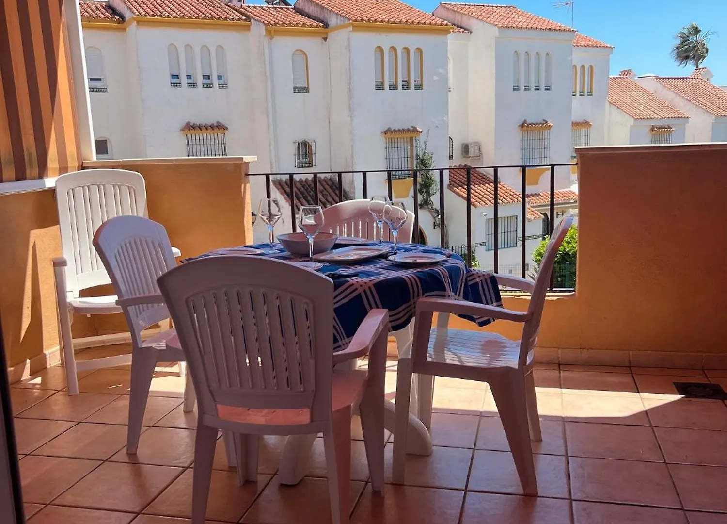 Marina 122 Apartment San Luis de Sabinillas Spain